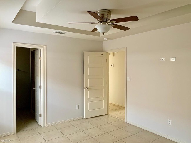 Building Photo - 2 br, 2 bath  - 408 Pacific Ave Apt 2 #1