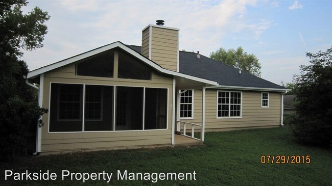 Building Photo - 800 Mills Dr