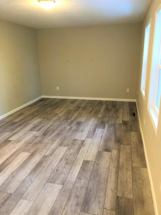 Foto del edificio - 717 6th St