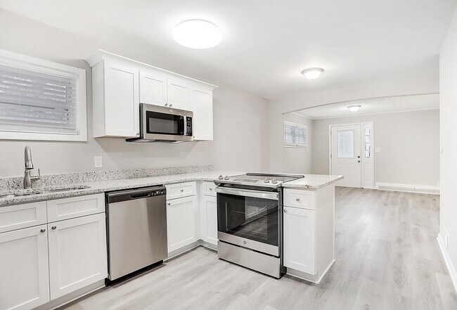 Foto del edificio - 250 Hermer Cir NW
