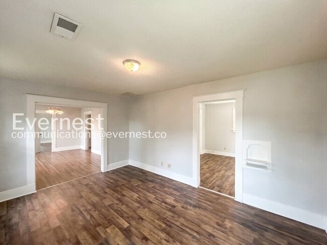 Foto del edificio - 667 Sevier St