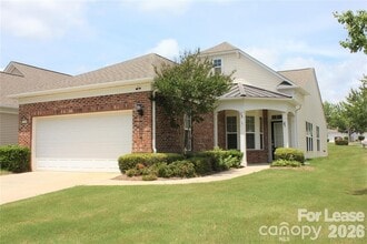 Building Photo - 17534 Hawks View Dr