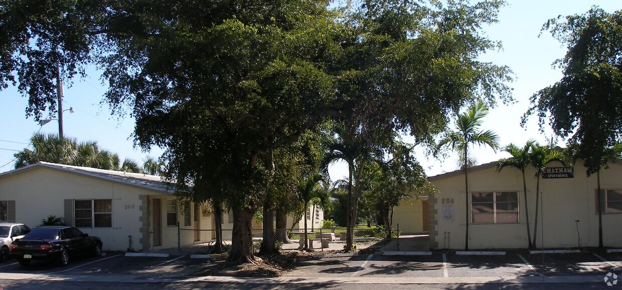 Primary Photo - 204 17th Ct