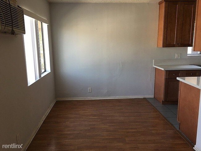 Foto del edificio - 311 S Ave 56
