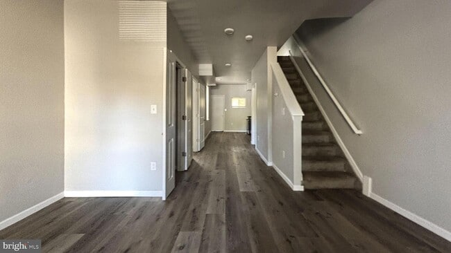 Photo - 5140 W Stiles St Townhome