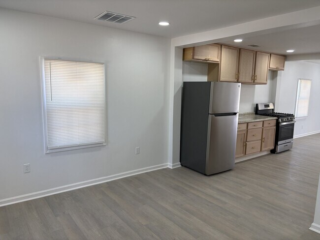 Foto del edificio - 3800 E Mallory Ave