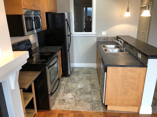 Building Photo - 45595-45595 Tamihi Way
