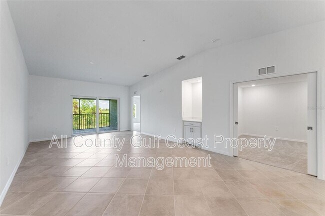 Building Photo - 12550 Galapagos Ct