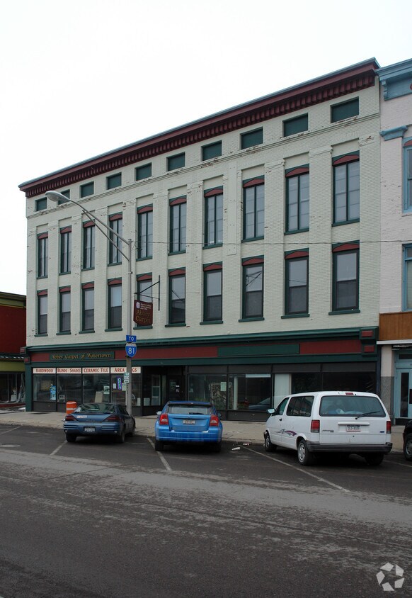 Building Photo - 150 Court St