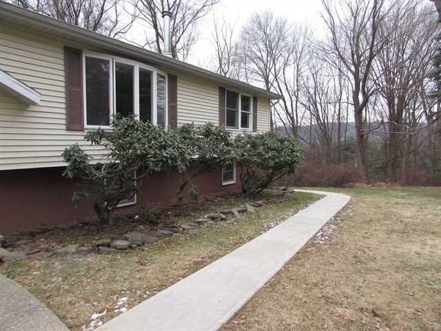 Building Photo - 111 Woodside Dr