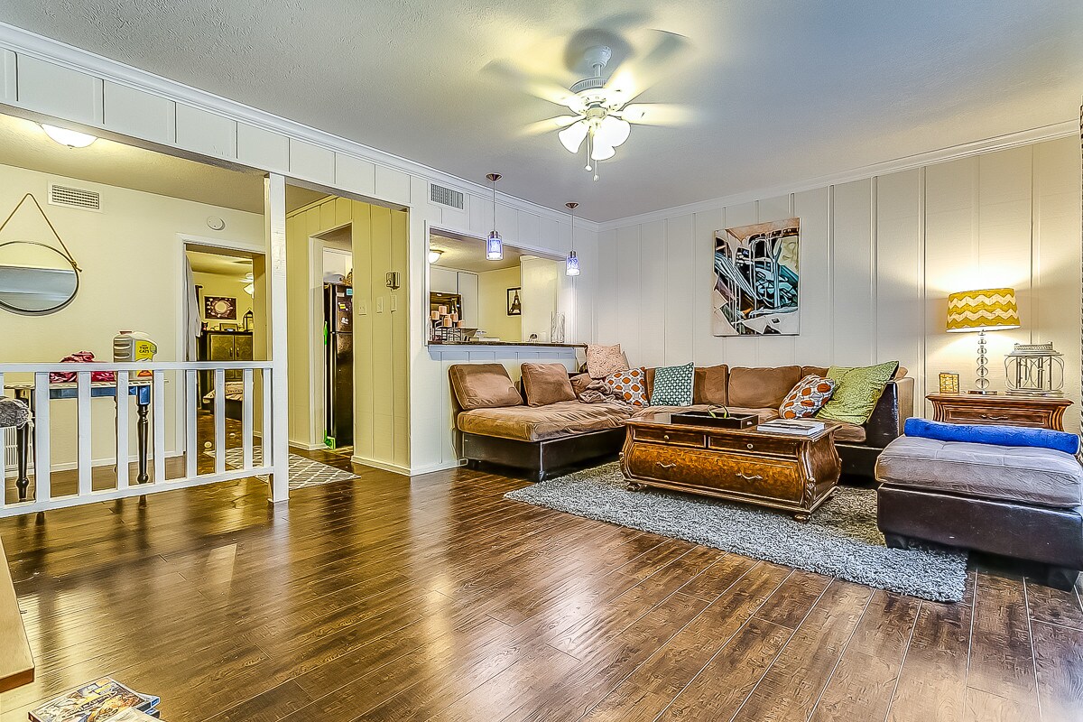 2808 Throckmorton St, Dallas, TX 75219 Apartments Dallas, TX