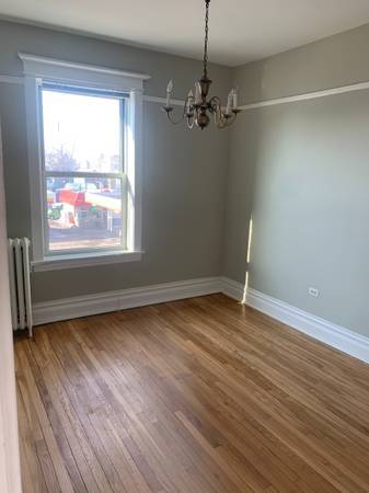 Building Photo - 3600 N Ashland Ave