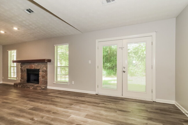 Building Photo - 476 Ridgedale Way