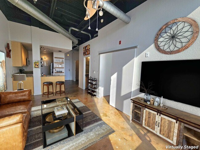 Foto del edificio - 420 N Adams St