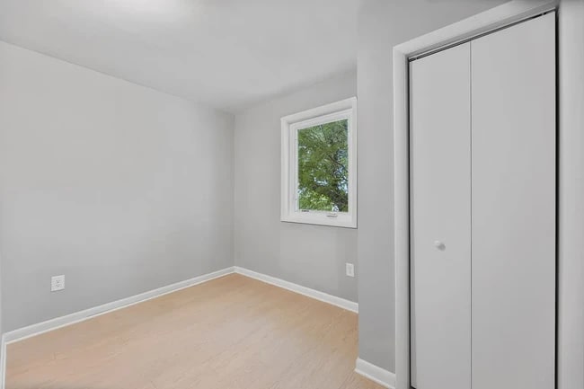 Building Photo - 1953 19th Pl SE