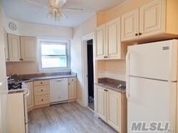Building Photo - 14 Starks Pl