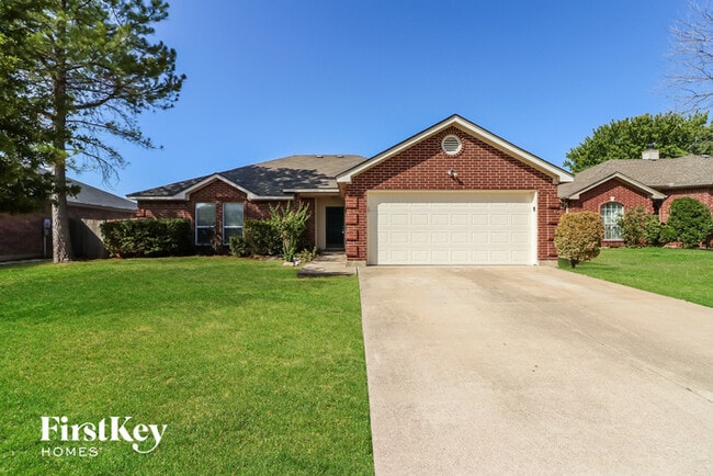 Building Photo - 525 Brandy Ct