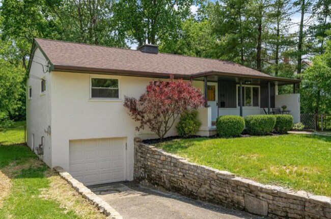 Building Photo - 3574 Marydell Pl