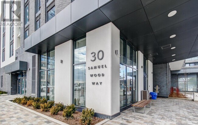 Building Photo - 30-PH2430 Samuel Wood Wy
