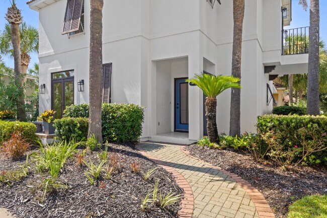 Foto del edificio - 3 bedroom/ 2.5 bathroom in Destin, FL!