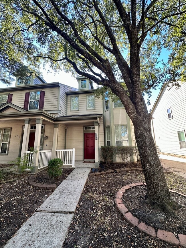 Building Photo - 29709 Valley Center Dr