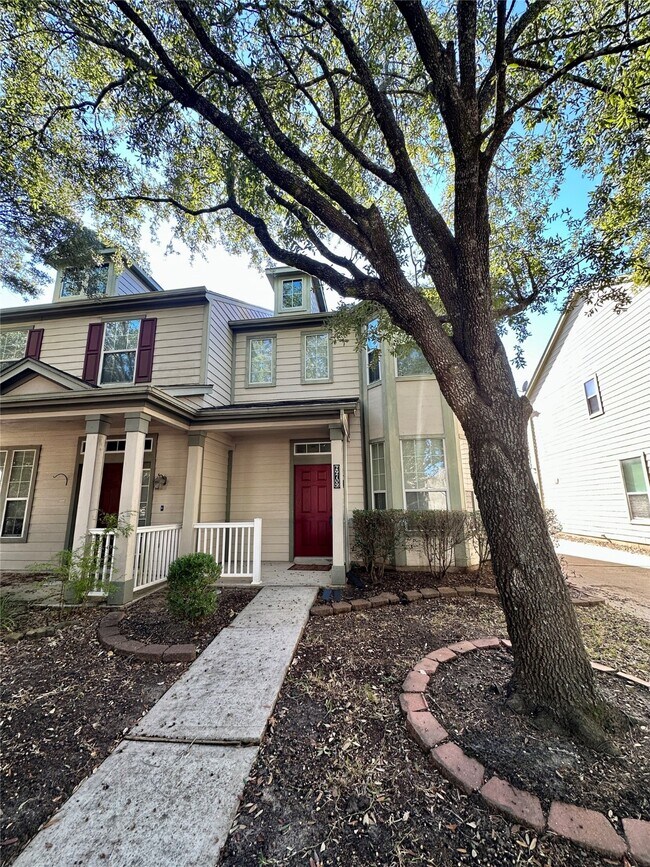 Foto del edificio - 29709 Valley Center Dr