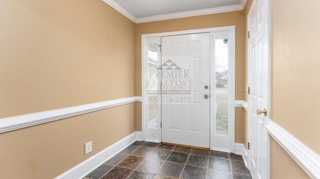 Building Photo - 7039 Stoneybrook Dr