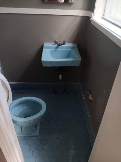 Photo - 1563 Maria Dr House