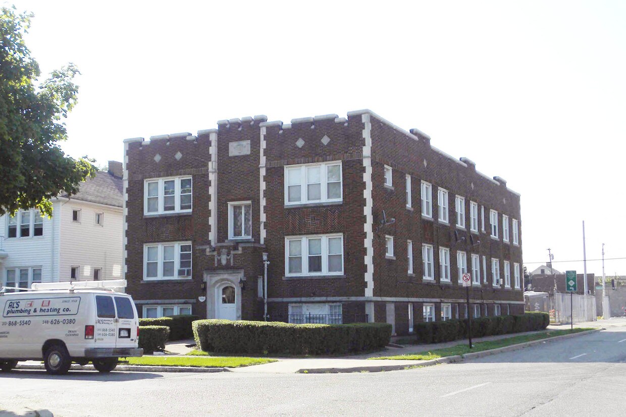 Primary Photo - Clements Apartments
