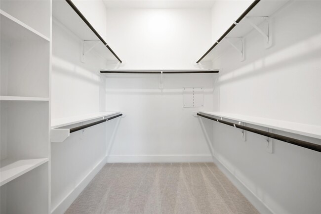 Foto del edificio - 8020 Westglen Dr