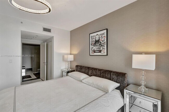 Foto del edificio - 200 Biscayne Blvd Way