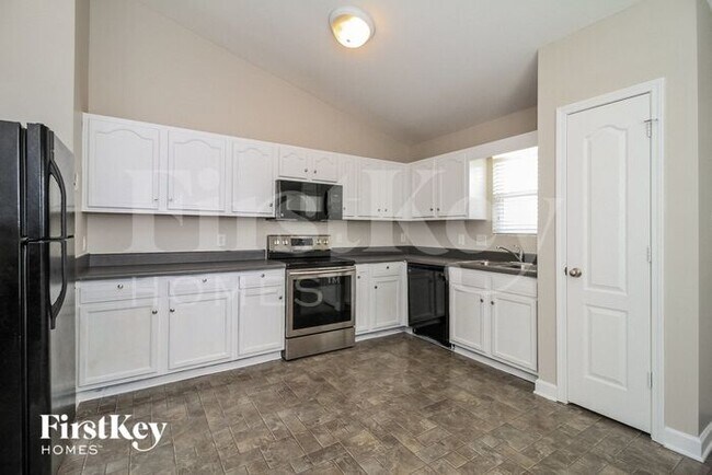 Building Photo - 4029 Gloria Ridge