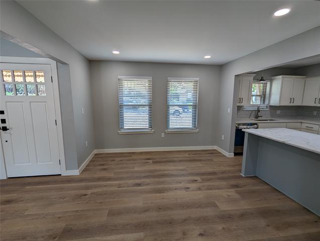 Foto del edificio - 7607 Wellcrest Dr