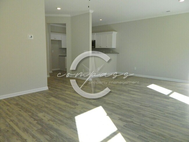 Building Photo - 206 Lyndon Way