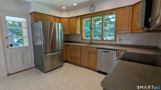 Foto del edificio - 1139 Brookside Dr