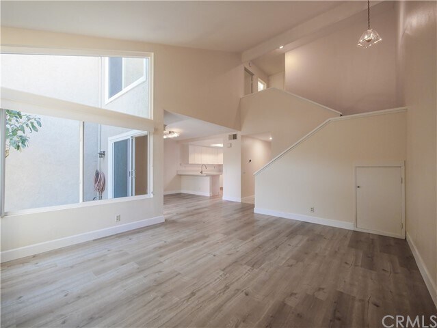 Foto del edificio - 116 Stanford Ct