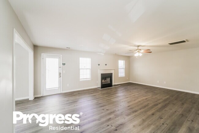 Building Photo - 3006 Robin Terry Ct