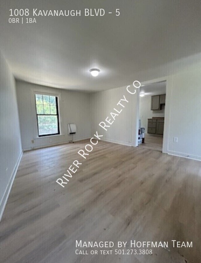 Building Photo - 1008 Kavanaugh Blvd
