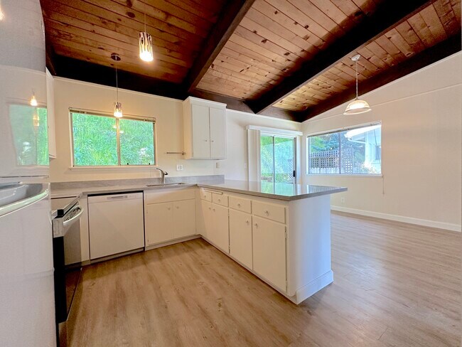 Photo - 514 The Alameda Townhome