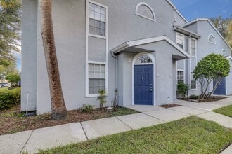 Building Photo - 1615 Columbia Arms Cir