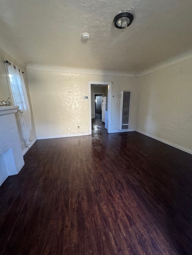 Photo - 7011 Bonsallo Ave (Los Angeles, CA)