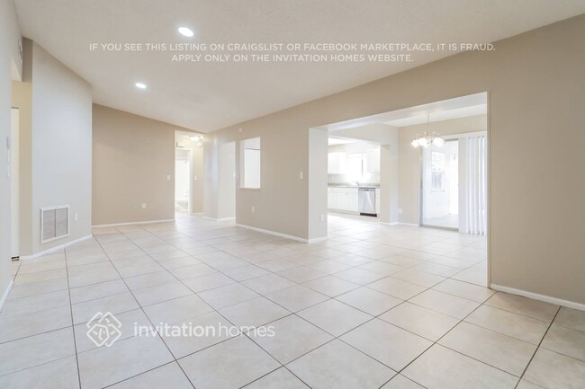 Foto del edificio - 10325 56th St