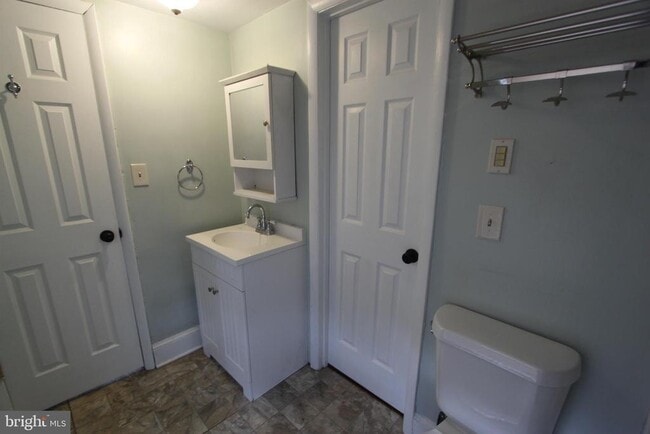 Building Photo - 5744 Charles Town Rd