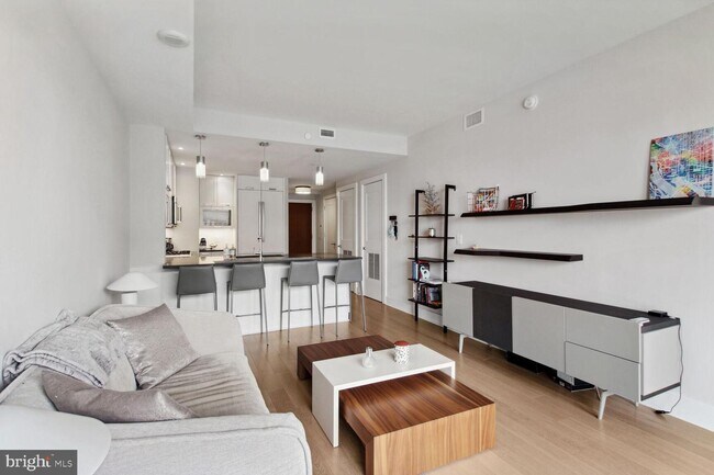 Foto del edificio - 4960 Fairmont Ave