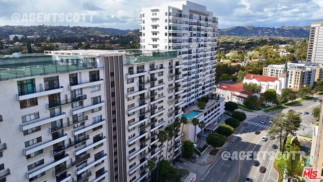 Foto del edificio - 10535 Wilshire Blvd