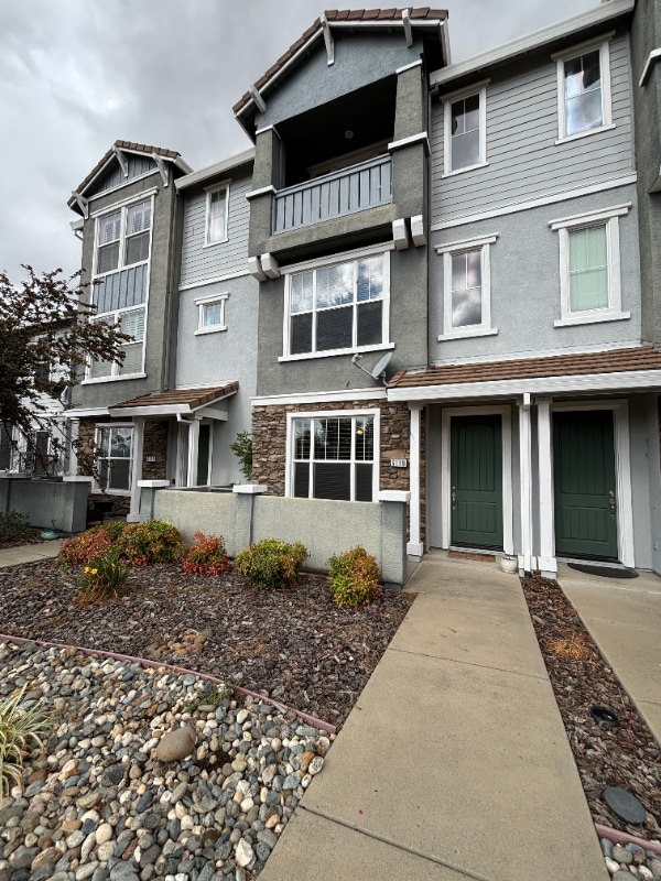 Building Photo - 6119 Lonetree Blvd
