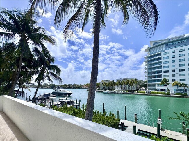 Foto del edificio - 5970 Indian Creek Dr