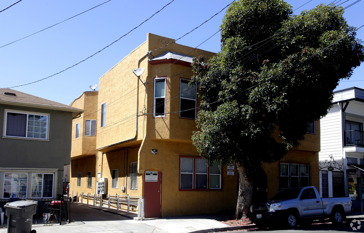 Primary Photo - 2575 Fruitvale Ave