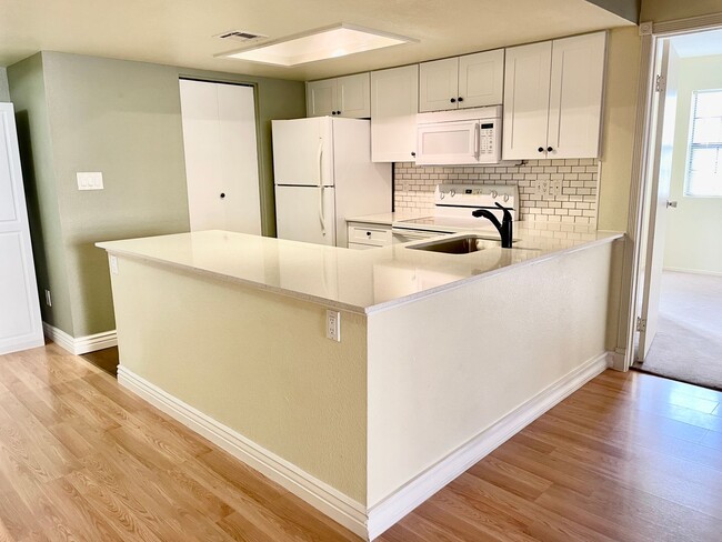Foto del edificio - 2855 S Ext Rd