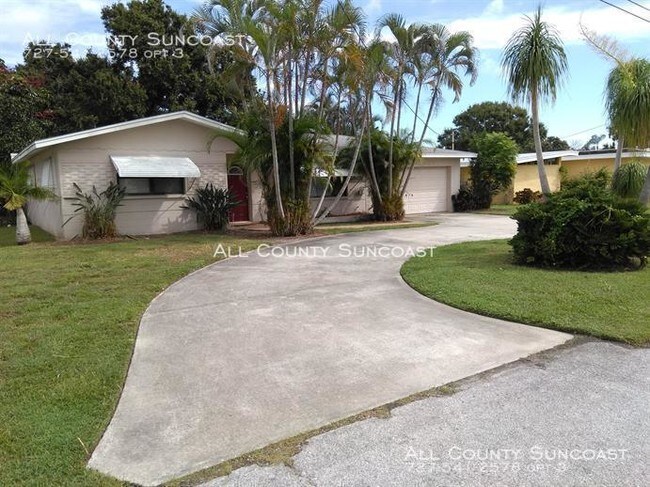 Foto del edificio - 10617 94th Ave